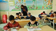 Khắc phục tình trạng thiếu giáo viên ở vùng sâu, vùng xa