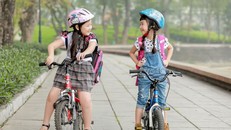 Hoàn thiện pháp luật để bảo vệ trẻ em khi tham gia giao thông