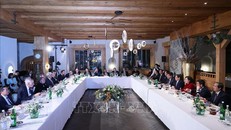 Thủ tướng Phạm Minh Chính đề nghị hỗ trợ xây dựng trung tâm tài chính Việt Nam