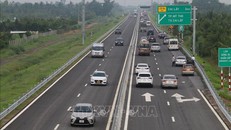 Điều kiện để phương tiện cơ giới nước ngoài tham gia giao thông tại Việt Nam