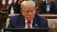 Ông Donald Trump trở thành cựu Tổng thống đầu tiên bị kết tội hình sự