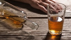 WHO: Gần 3 triệu người thiệt mạng mỗi năm do uống rượu