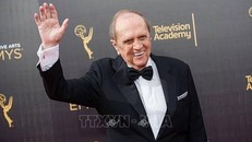 Huyền thoại hài kịch Bob Newhart qua đời ở tuổi 94