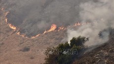 Đám cháy rừng lớn nhất tại bang California tiếp tục lan rộng không kiểm soát
