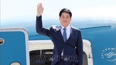 Chủ tịch nước Lương Cường đến Santiago, bắt đầu chuyến thăm chính thức Cộng hoà Chile