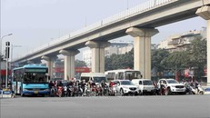 Phần lớn người dân Hà Nội tuân thủ dừng đèn đỏ khi thực hiện tăng mức xử phạt