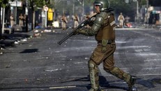 Chile ban bố tình trạng khẩn cấp và lệnh giới nghiêm sau sự cố mất điện diện rộng