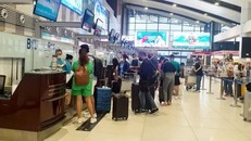 Chuyên gia dự báo giá vé máy bay ​​sẽ rẻ hơn trong năm 2025