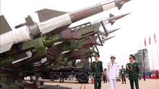 Khu trưng bày tên lửa của Quân chủng Phòng không - Không quân tại Triển lãm Quốc phòng quốc tế Việt Nam 2024. Ảnh: Văn Điệp/TTXVN.