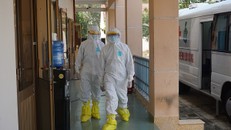 TP Hồ Chí Minh: Biến chủng NB.1.8.1 chiếm ưu thế, số ca COVID-19 có dấu hiệu tăng nhẹ