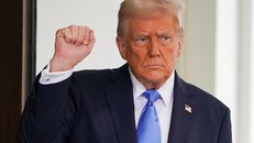 Tổng thống Trump tuyên bố Mỹ sản xuất hàng loạt tên lửa siêu vượt âm