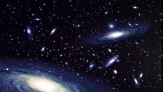 Khám phá hàng trăm “thiên hà ma” lặng lẽ xoay quanh Dải Ngân hà