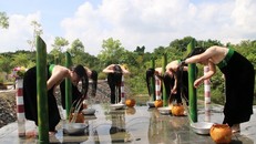 Nghi lễ gội đầu của người Thái trắng – nét đẹp văn hóa độc đáo vùng Tây Bắc