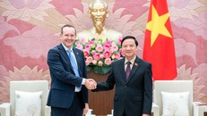 Phó Chủ tịch Quốc hội Nguyễn Khắc Định tiếp Chủ tịch Nhóm Nghị sĩ hữu nghị Brazil - Việt Nam