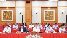 Bộ Chính trị cho ý kiến về công tác chuẩn bị Đại hội Đảng bộ thành phố Hà Nội và Đảng bộ Thành phố Hồ Chí Minh