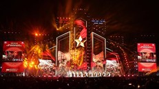 Chương trình nghệ thuật đặc biệt "Hà Nội - Sáng mãi khát vọng Việt Nam" chào mừng 80 năm Quốc khánh 2/9, diễn ra tối 31/8/2025, tại Trung tâm Triển lãm quốc gia. Ảnh: TTXVN.