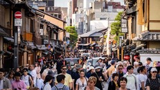 Nhật Bản cân nhắc tăng phí thị thực đối với du khách quốc tế