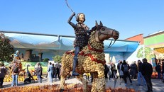 Rực rỡ Lễ hội Bí ngô lớn nhất vùng thủ đô nước Đức