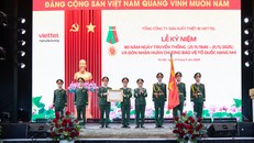 Tổng Công ty 80 năm truyền thống của Tập đoàn Viettel nhận Huân chương Bảo vệ Tổ quốc, đặt mục tiêu 16.000 tỷ