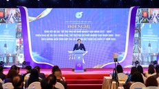 Thủ tướng Phạm Minh Chính: Phụ nữ Việt Nam thi đua khởi nghiệp, tham gia chuỗi cung ứng toàn cầu