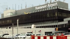 UAV gây gián đoạn giao thông hàng không ở Đức