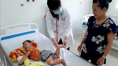 Xuất hiện các ca bệnh tay chân miệng dưới 4 tháng tuổi 