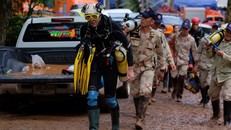 Nhiều thợ lặn tinh nhuệ hàng đầu thế giới tham gia giải cứu đội bóng Thái Lan