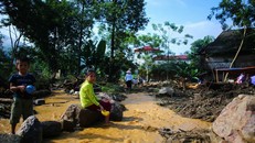 Hình ảnh tan hoang tại bản Tủ (Yên Bái) sau lũ quét. (Ảnh: Sơn Tùng)