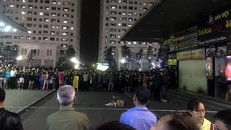 Khởi tố vụ án mẹ ném con từ tầng cao xuống đất ở Hà Nội