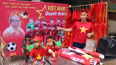 AFF Cup: Dân phố núi Sơn La mổ lợn, sắm 'chảo' tiếp lửa ĐT Việt Nam