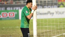 Lá thư mừng chiến thắng "đốn tim" của mẹ thủ môn Đặng Văn Lâm