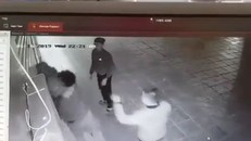 Sức khỏe cô gái bị nhóm côn đồ trêu ghẹo, hành hung giờ ra sao?