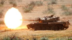 Cận cảnh cỗ xe tăng mạnh nhất của Quân đội Nam Phi