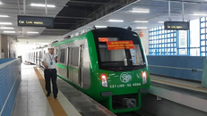 Dự án đường sắt đô thị Cát Linh - Hà Đông vẫn đang trong quá trình vận hành thử.