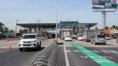 BOT Cai Lậy bất ngờ hoãn thu phí trở lại
