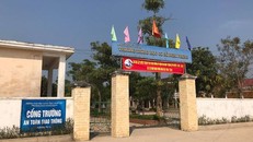 Trường THCS Nghi Phong - nơi hai nam sinh lớp 8 bị tố có hành vi hiếp dâm một bé gái lớp 2.