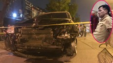 Chiếc xe gây tai nạn tại hiện trường (ảnh nhỏ là tài xế Đỗ Xuân Tuyên tại cơ quan Công an). (Ảnh: Trần Cường)