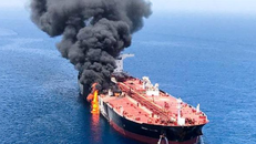 Mỹ cùng đồng minh tố Iran tấn công 2 tàu dầu ở Vịnh Oman, Tehran lên tiếng