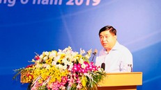 Bộ trưởng Nguyễn Chí Dũng phát biểu tại hội nghị.