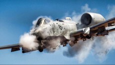 Xem cường kích 'Thần sấm' bay liệng, nhả đạn vào mục tiêu trên bộ