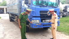 Chiếc xe tải gây tai nạn. - Ảnh: Dân Trí