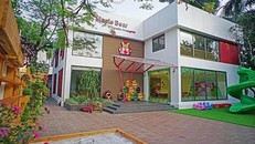 Trường Mầm Non Maple Bear Westlake Point tại 24 Quảng Bá, quận Tây Hồ, Hà Nội.