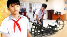 Học sinh trường làng chế tạo máy cấy lúa khiến nhiều người kinh ngạc