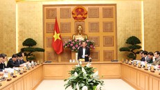 Phó Thủ tướng Thường trực Chính phủ Trương Hòa Bình chủ trì hội nghị. Ảnh: VGP/Lê Sơn