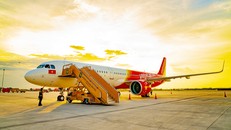 Vietjet tri ân 100 triệu hành khách với chương trình 'Bay khắp Châu Á, Săn máy bay 1kg vàng'