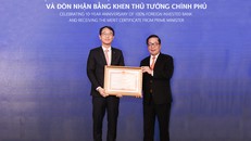 Lễ nhận bằng khen Thủ tướng Chính phủ