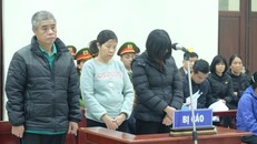 Các bị cáo tại tòa. - Ảnh: Vietnamnet