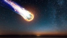 Cận cảnh thiên thạch rơi xuống Trái đất