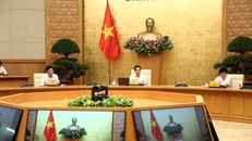 Phó Thủ tướng Vũ Đức Đam: Tinh thần luôn sẵn sàng chống dịch phải được duy trì liên tục, không được lơi lỏng. - Ảnh: VGP/Đình Nam