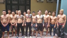 Phú Lê và những người bị triệu tập. - Ảnh: Zing.vn